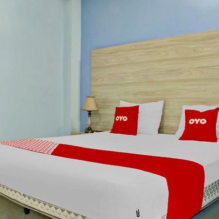 Super Oyo 3903 Sweethome Syariah Guesthouse Martapura  Extérieur photo